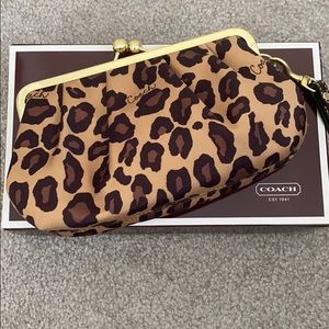 COACH leopard clutch / wristlet